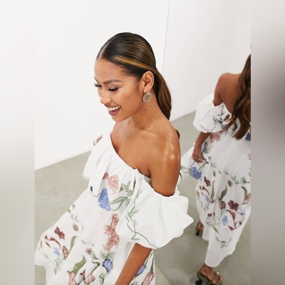 ASOS EDITION floral embroidered bardot puff sleeve midi dress in white - Picture 3 of 6